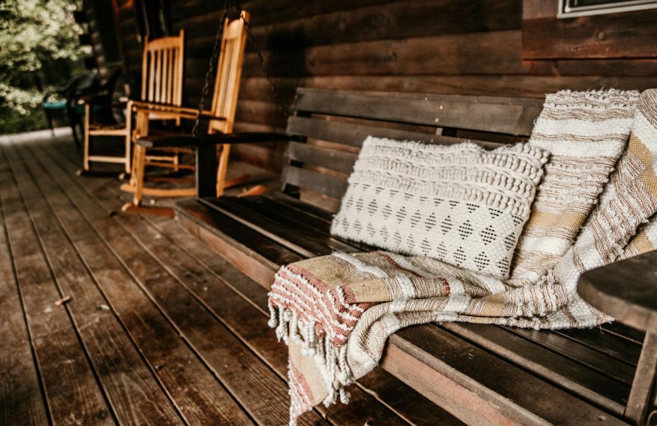 Beautiful Cabin On 83 Acres Near New River Gorge National Park Hico Exterior foto