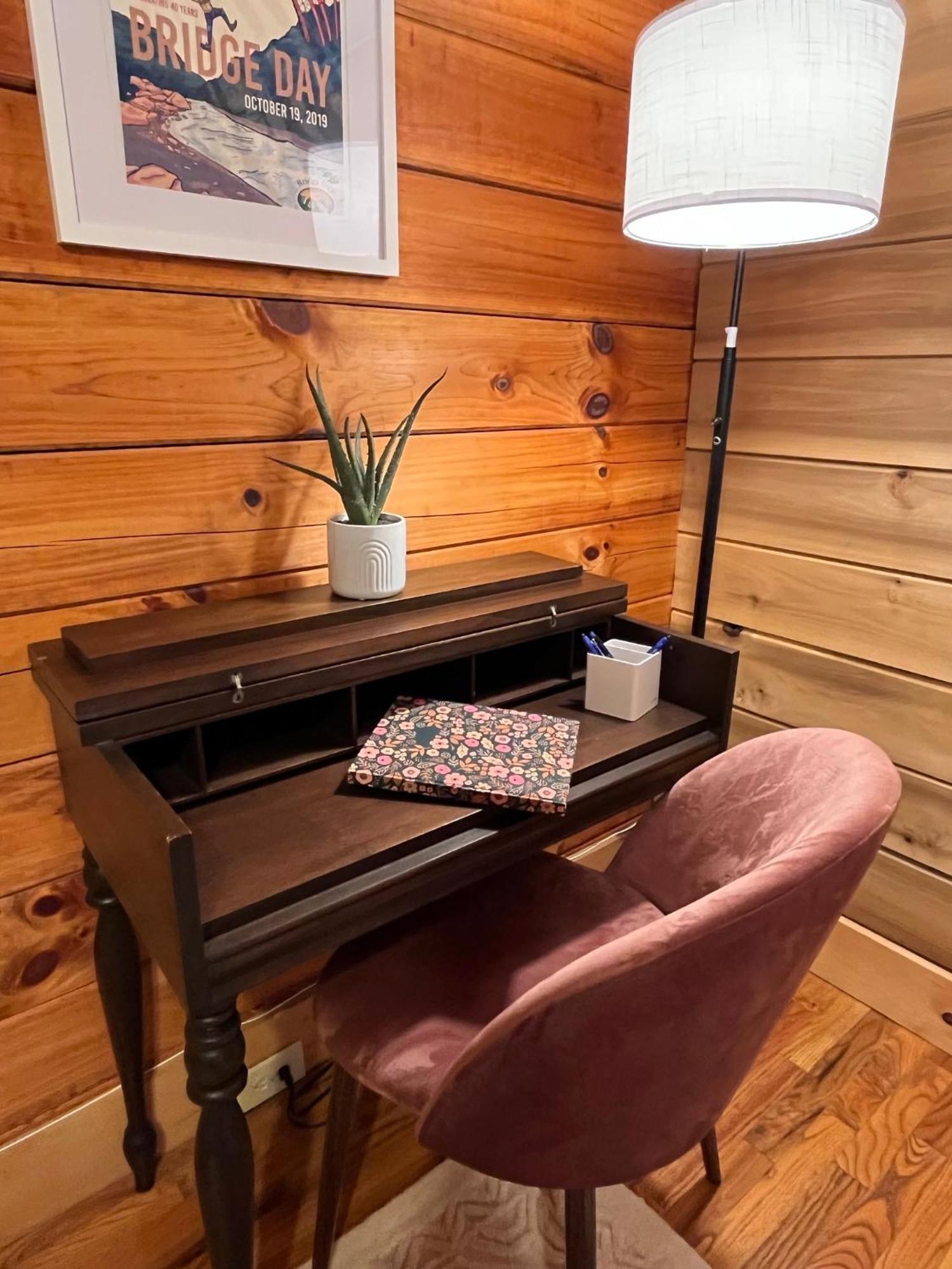 Beautiful Cabin On 83 Acres Near New River Gorge National Park Hico Exterior foto